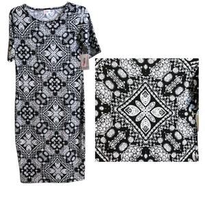 NWT LuLaRoe Dress Women's Size S Black White Medallion Pattern Short Sleeve